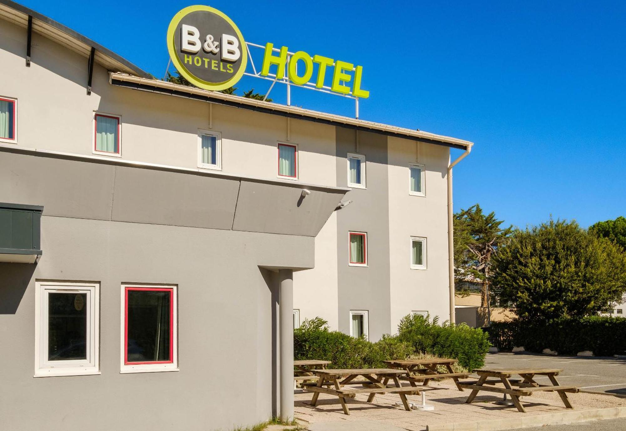 B&B hôtel Villeneuve Loubet Plage Villeneuve-Loubet Exterior foto